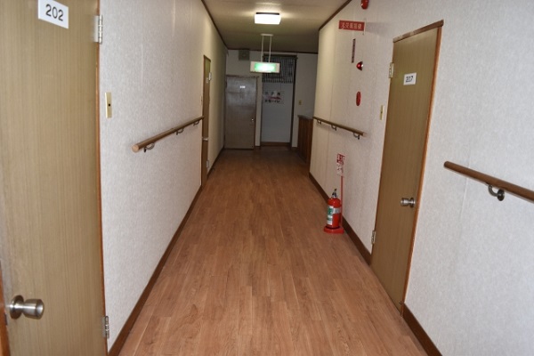 会社の寮廊下